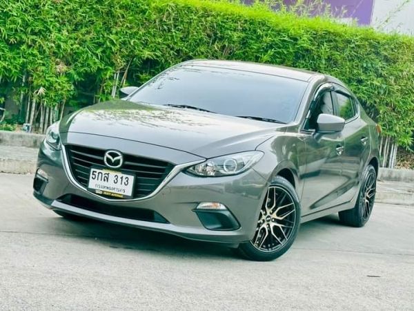 Mazda3 SKYACTIV 2.0 E A/T ปี 2016 จด 2017*